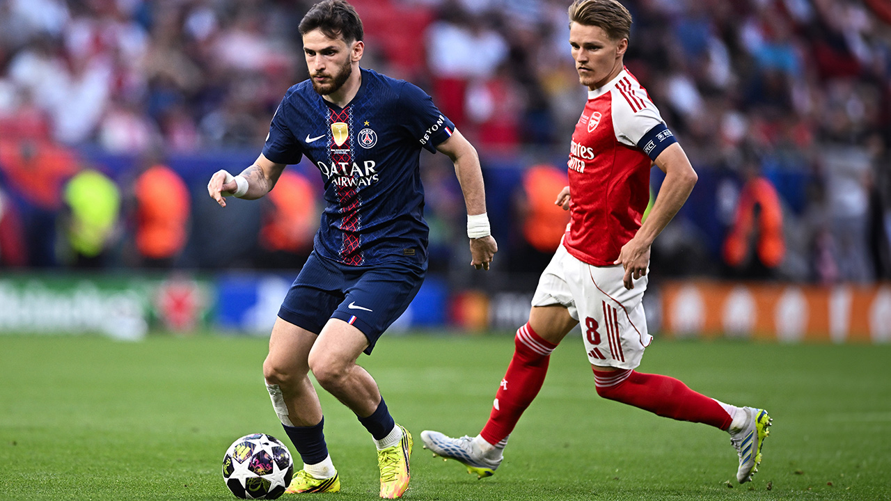 PSG Arsenal Kvaratskhelia